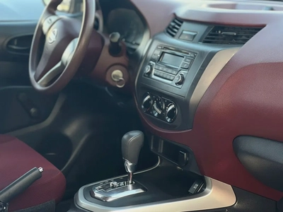 2020 | Nissan Navara | 4X2 | Automatic | Ref#983-13