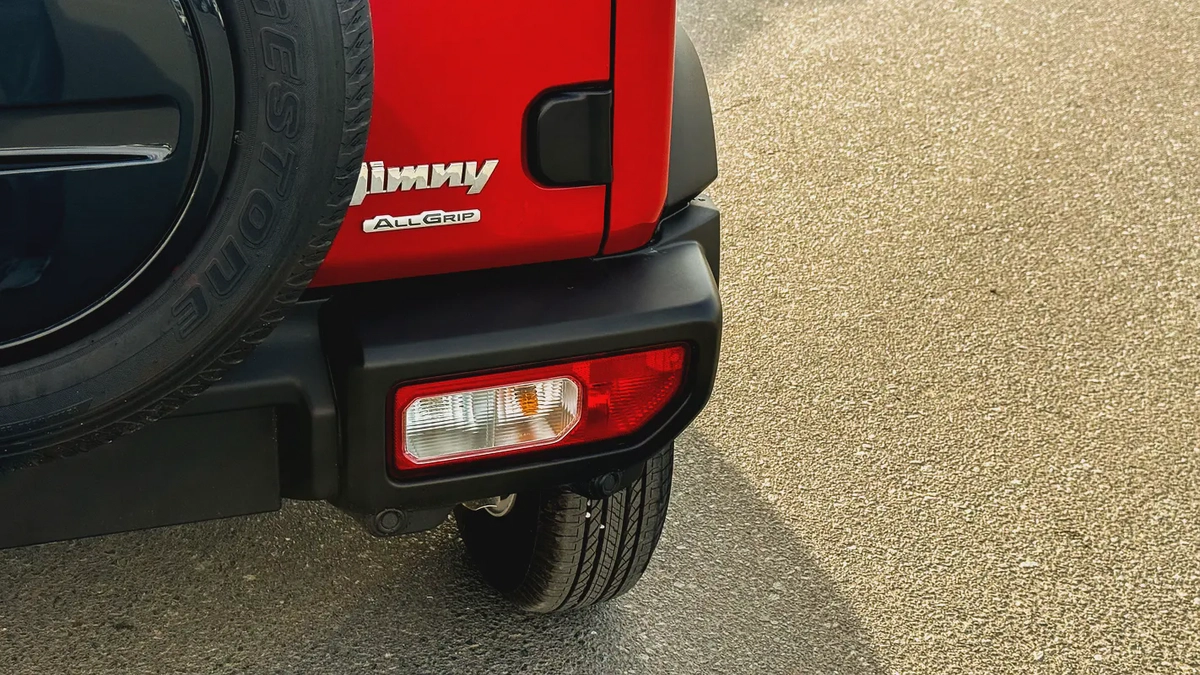 Suzuki Jimny GLX AT 2026 (GCC Specs) 1.5L - Brand New 5 Doors-3-3