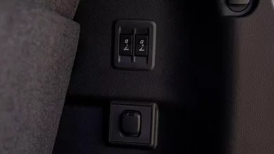 Toyota Prado ADVENTURE PRADO 2025\LUXURY\(LHD) TOYOTA PRADO 250 WX+ 2.8D AT MY2025 – GREY-17
