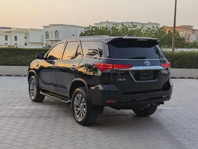 Toyota Fortuner VXR 2019 GCC Specs Full Option-6