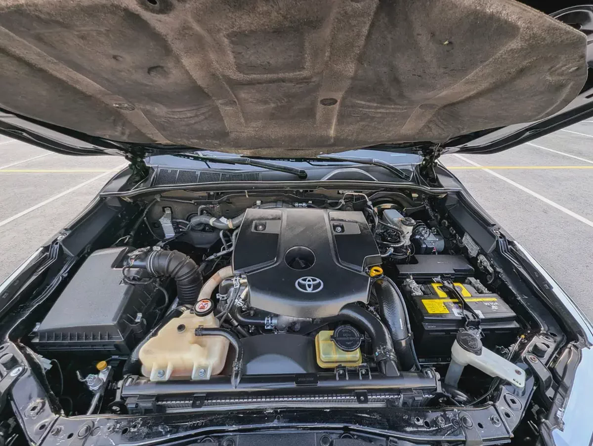Toyota Fortuner VXR 2019 GCC Specs Full Option-19-19