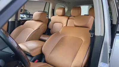 Nissan patrol SE platinum V6 full options original paint 100% Free Accident single ouner No issues-9