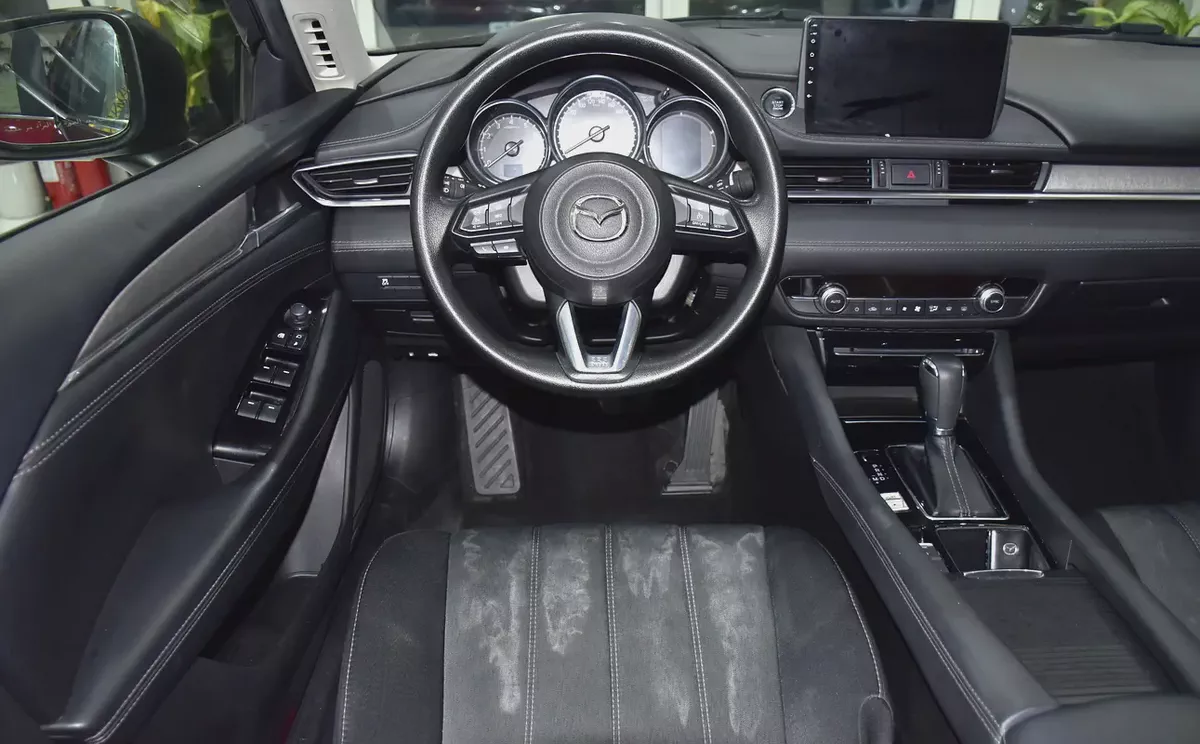 AED 942 EMi at 0% DP | Mazda 6 ( 2023 Model ) in Red Color GCC Specs-11-11