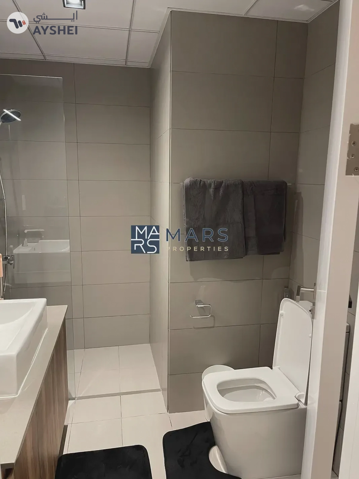 Exclusive Apartment | Aqua Living | Resale