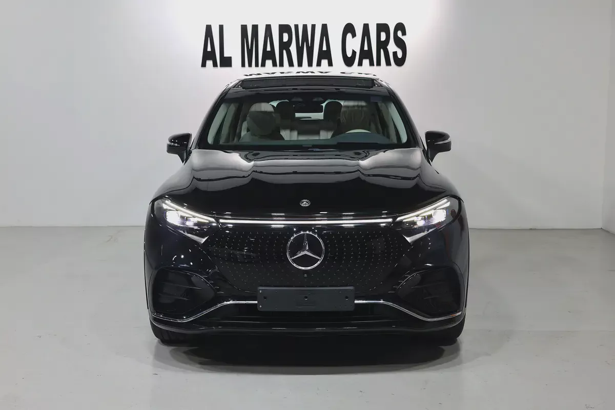 2023 Mercedes-Benz EQS 450 4MATIC-SUV-8000KM-GCC SPECS-PRISTINE CONDITION-4-4
