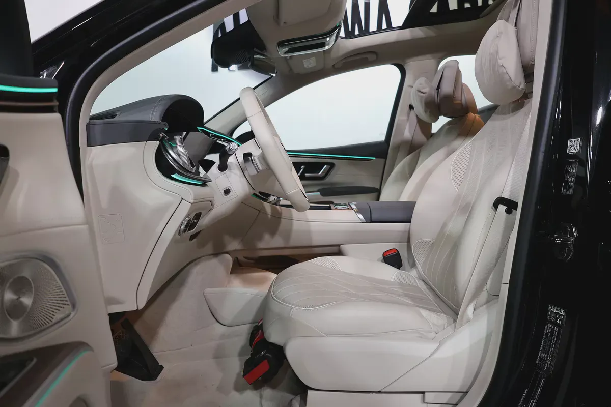 2023 Mercedes-Benz EQS 450 4MATIC-SUV-8000KM-GCC SPECS-PRISTINE CONDITION-8-8
