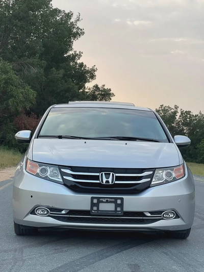 Honda Odyssey Touring 2015 - GCC-1