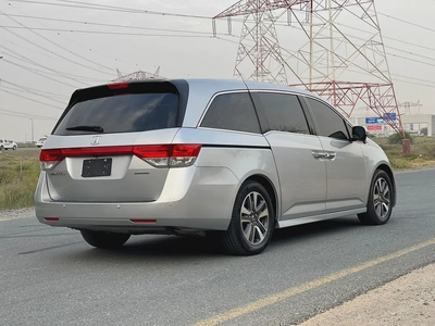 Honda Odyssey Touring 2015 - GCC-7