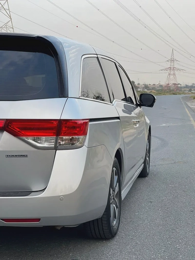 Honda Odyssey Touring 2015 - GCC-9