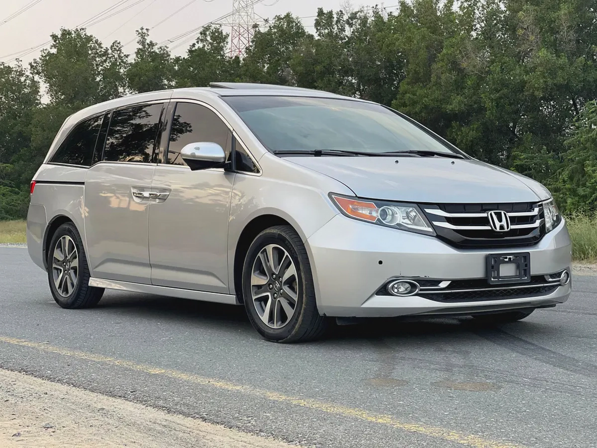 Honda Odyssey Touring 2015 - GCC-4-4