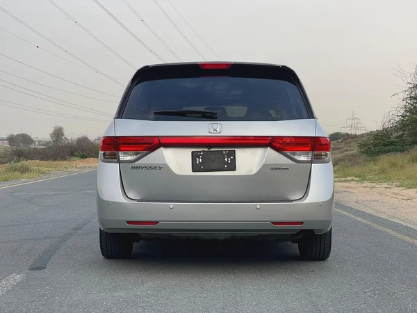 Honda Odyssey Touring 2015 - GCC