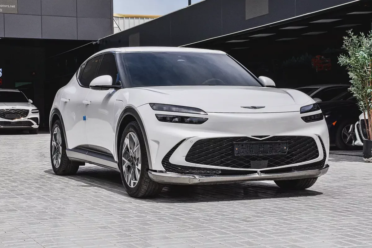 Genesis GV60 Electric 2022 | Korean Specs | Clean Title | 26K KM | White | جينسس GV60 كهرباء 2022 وا-2-2