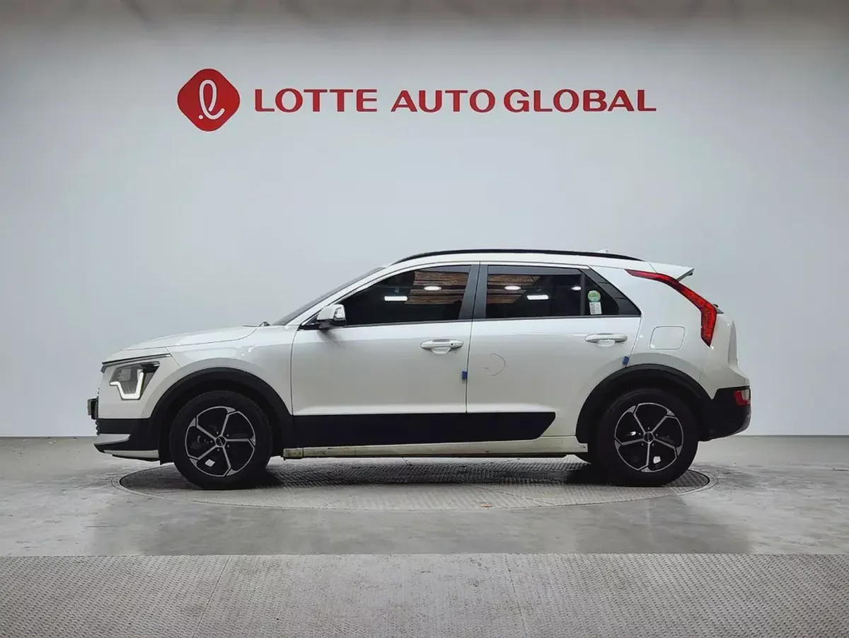 THE ALL NEW NIRO (H) 1.6 Prestige