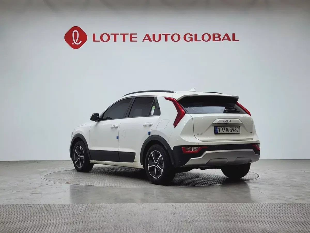 THE ALL NEW NIRO (H) 1.6 Prestige-1-1