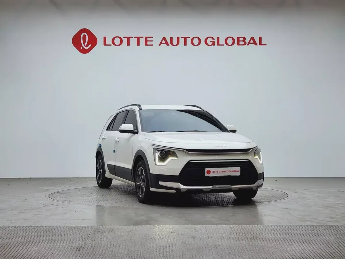 THE ALL NEW NIRO (H) 1.6 Prestige-5-5