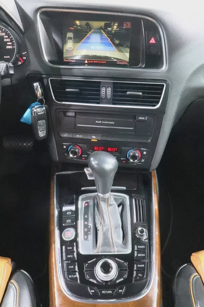 S - LINE . V6 Engine . GCC Specs . Full Option-11