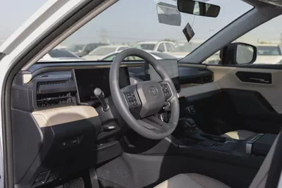 Toyota RAV4 XLE | 2026 | GCC | BRAND NEW | AWD | V4 2.0L | White | (EXPORT)-14