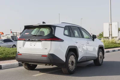 Toyota RAV4 XLE | 2026 | GCC | BRAND NEW | AWD | V4 2.0L | White | (EXPORT)-3