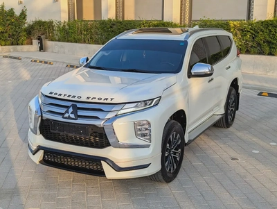 2023 Mitsubishi Montero Sport GLS 4WD Top Line - GCC Specs - Like New!-1