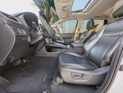 2023 Mitsubishi Montero Sport GLS 4WD Top Line - GCC Specs - Like New!-3