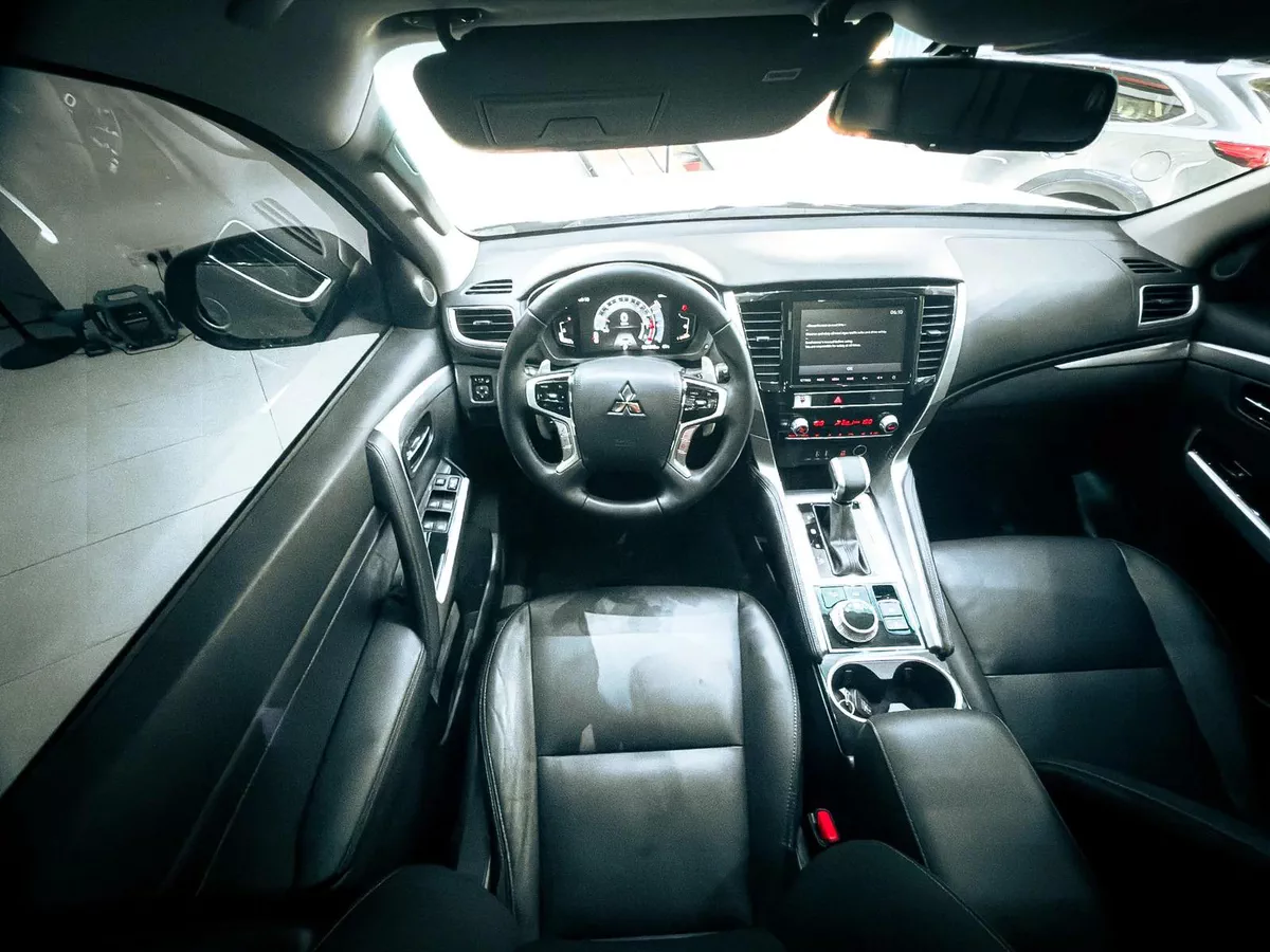 2023 Mitsubishi Montero Sport Prime Edition 3.0L V6 4WD // EMI Starts from 1,650 AED-3-3