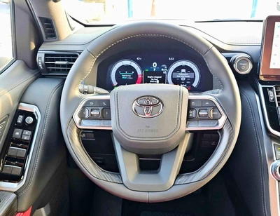 Toyota Land Cruiser VXR TWIN TURBO HYBRID || 3.5L PETROL V6 / RADAR / FULL OPTION (CODE#LC3HVXRH)-18
