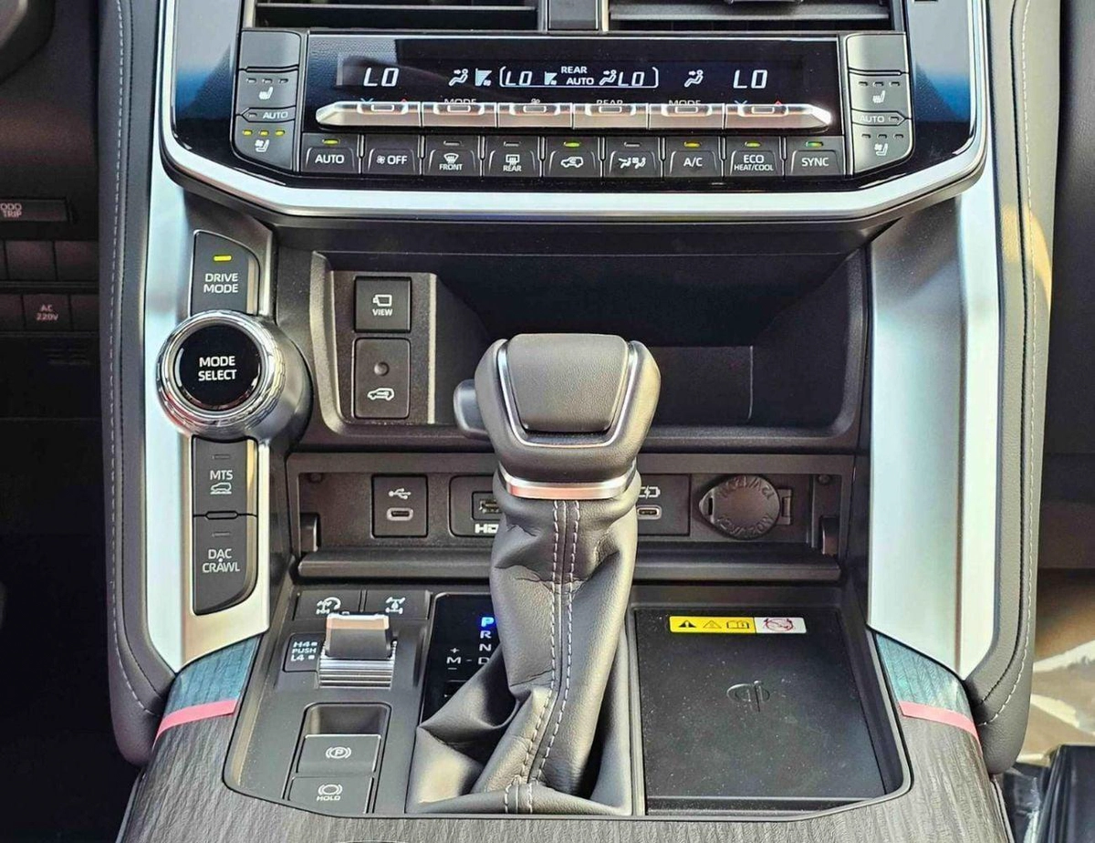 Toyota Land Cruiser VXR TWIN TURBO HYBRID || 3.5L PETROL V6 / RADAR / FULL OPTION (CODE#LC3HVXRH)-20-0
