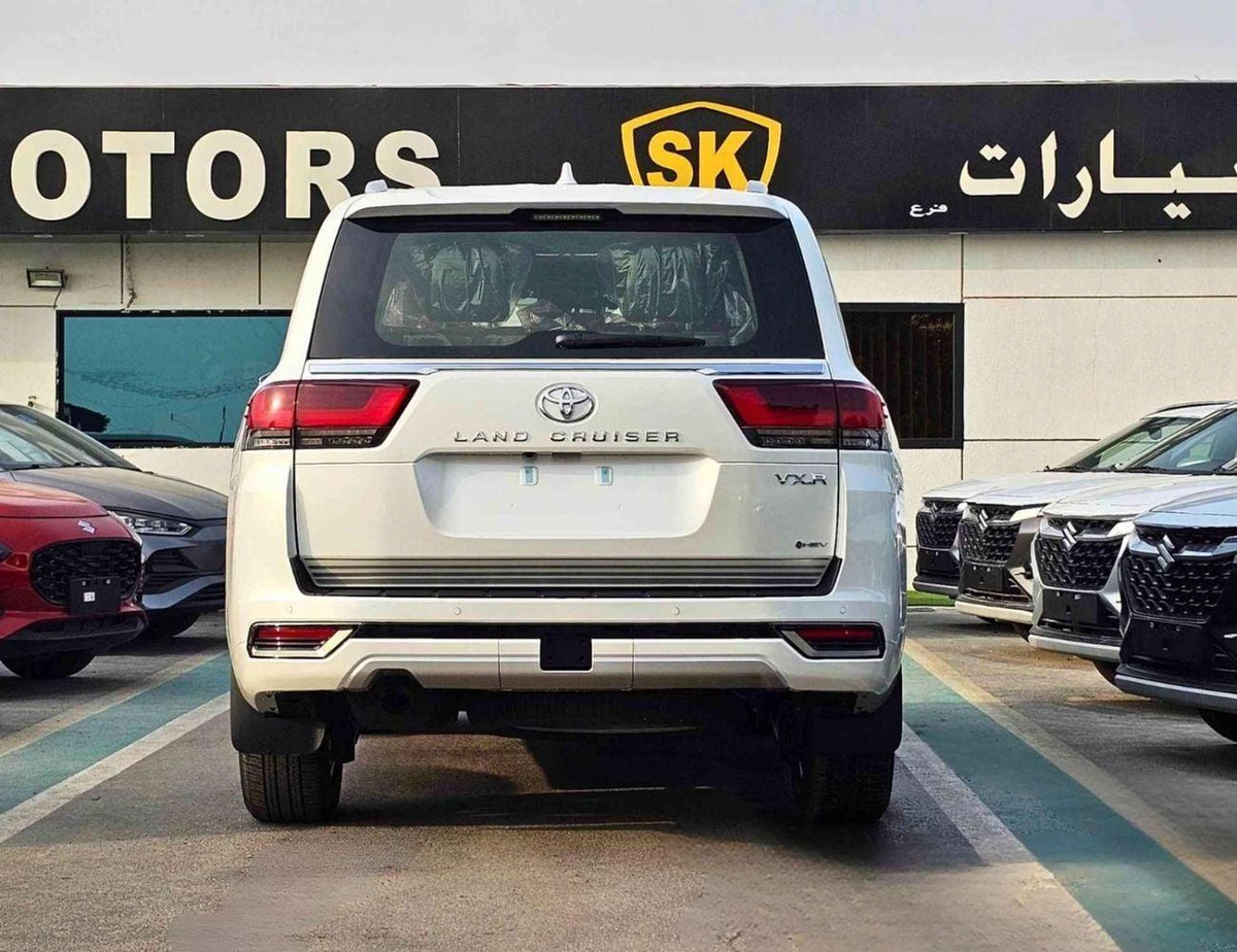 Toyota Land Cruiser VXR TWIN TURBO HYBRID || 3.5L PETROL V6 / RADAR / FULL OPTION (CODE#LC3HVXRH)-3-0