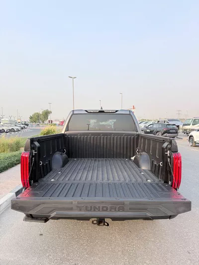 Toyota Tundra SR-18
