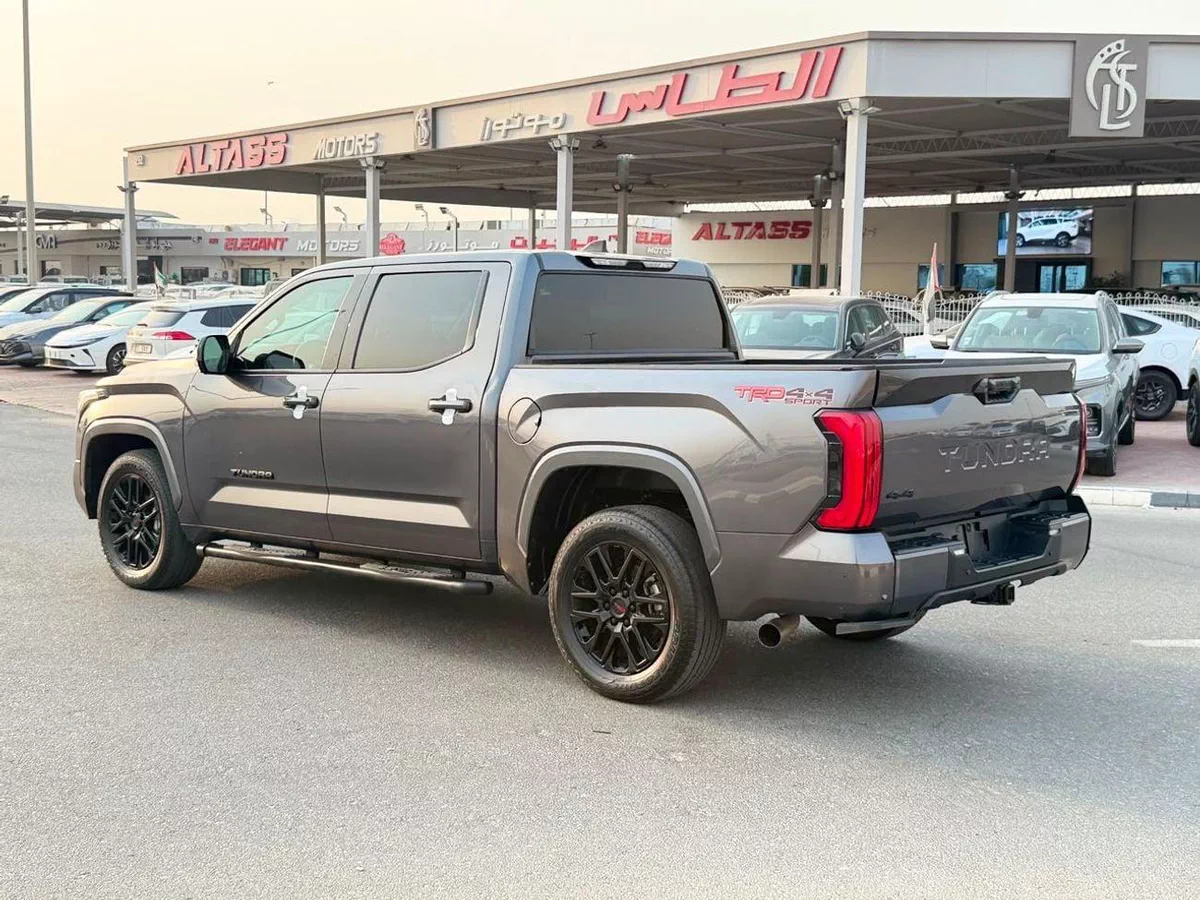 Toyota Tundra SR-10-0