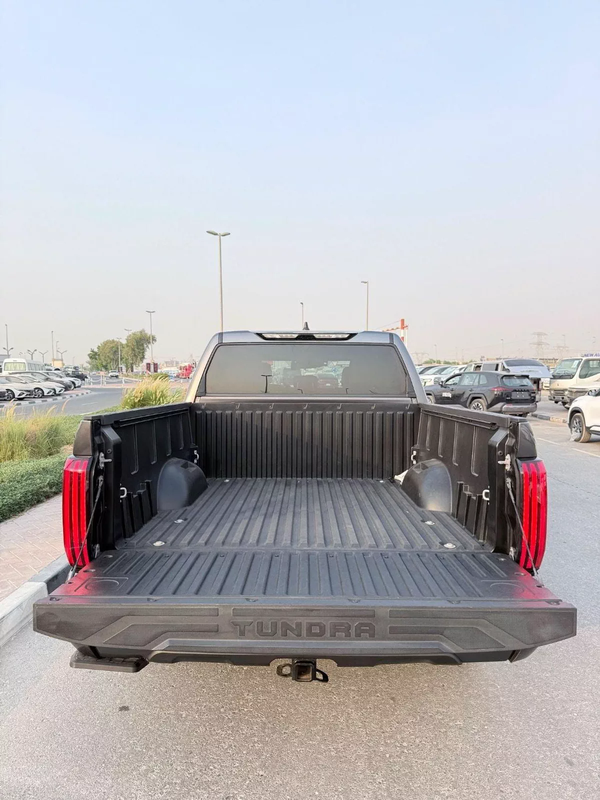 Toyota Tundra SR-18-0