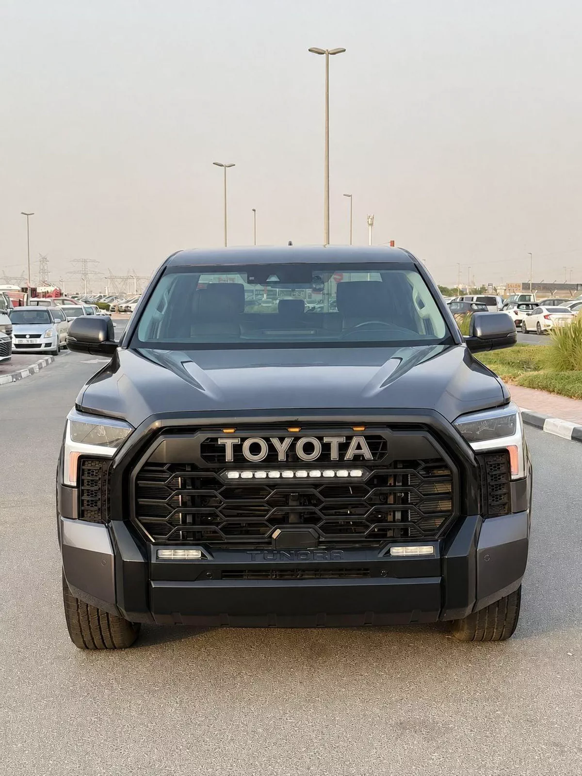 Toyota Tundra SR-1-0