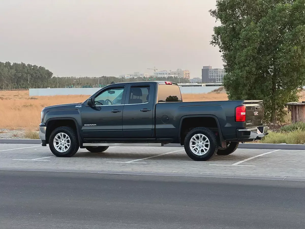 2019 GMC Sierra 1500 - American Specs - Excellent Condition-6-6