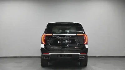 GMC Yukon Denali-4