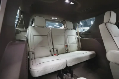 GMC Yukon Denali-16