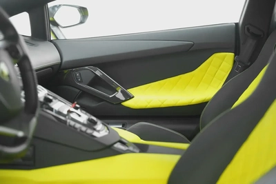 Lamborghini Aventador LP 720-4 50 Anniversario-8