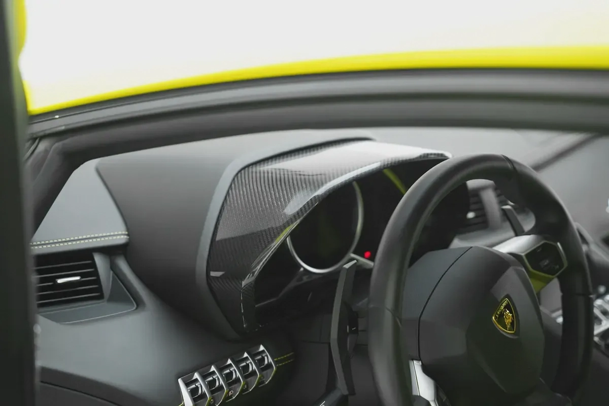 Lamborghini Aventador LP 720-4 50 Anniversario-1-1