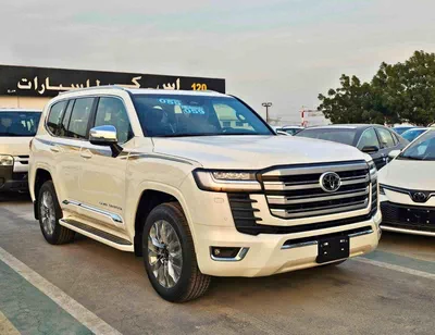 Toyota Land Cruiser VX || 4.0L PETROL V6 | RADAR | BIG DVD | LEATHER WITH MEMORY SEATS (CODE#VX4MA)-2