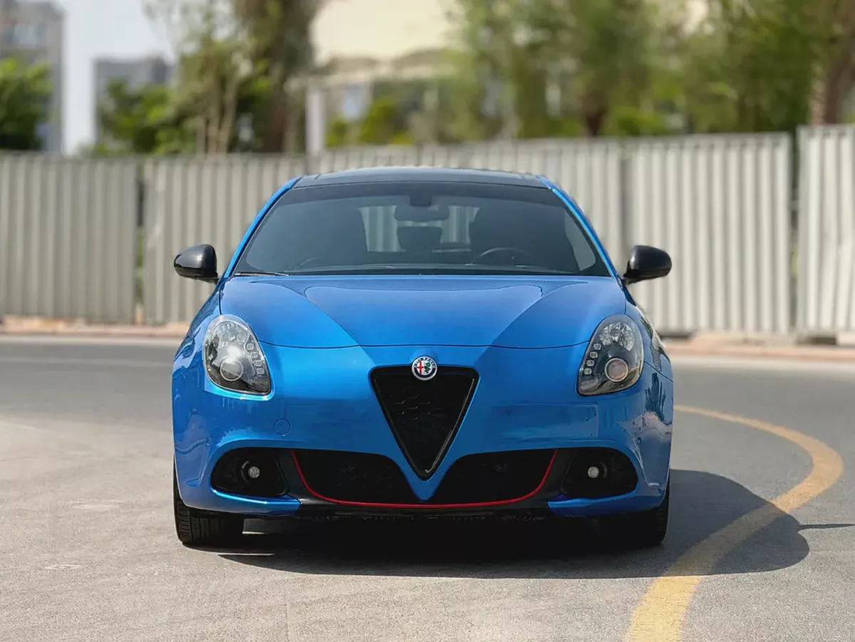 Original Paint | 2021 Alfa Romeo Giulietta Veloce Rosa Package | GCC Specs-1-1