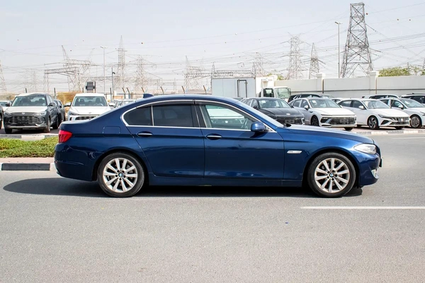 2010 - BMW 528i - IMMACULATE CONDITION - ONLY 102,000 KM DONE