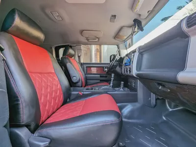 Toyota FJ Cruiser 2011 | GCC Specs | 4.0L V6 | Off-Road Legend | Excellent Condition-14