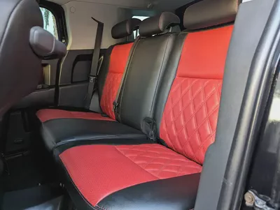 Toyota FJ Cruiser 2011 | GCC Specs | 4.0L V6 | Off-Road Legend | Excellent Condition-16