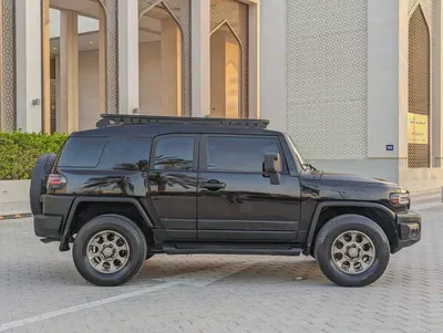 Toyota FJ Cruiser 2011 | GCC Specs | 4.0L V6 | Off-Road Legend | Excellent Condition-8