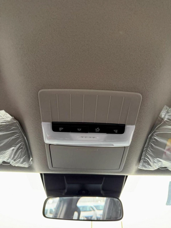 Mitsubishi L200 L200 PETROL 2.4L  4×4   2026 available all colour