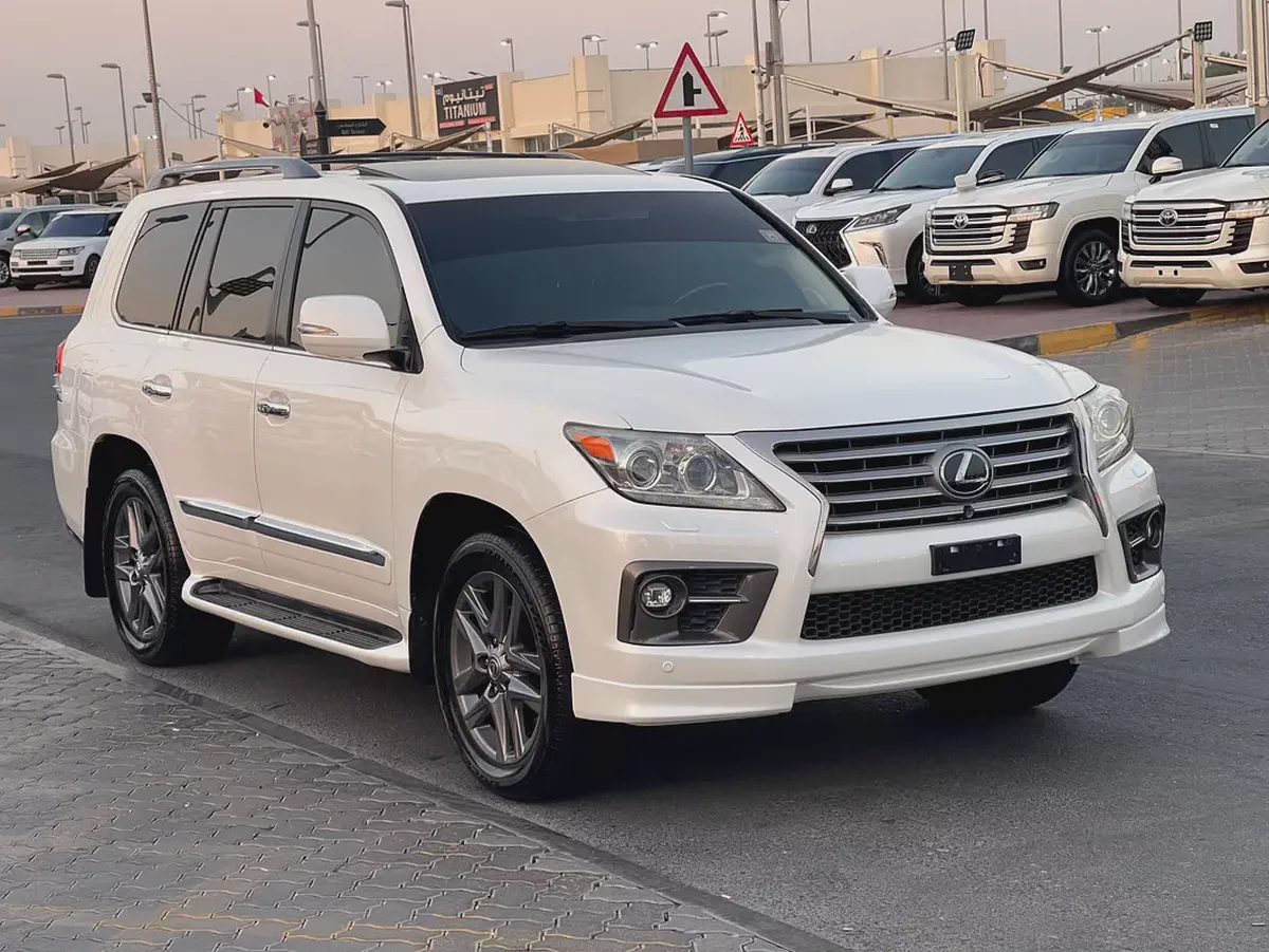 لكزس LX570 ابيضLexus LX 570 Sport 2014 | GCC Specs | Excellent Condition-7-7
