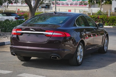 JAGUAR XF LUXURY 2013!! GCC SPECS!! FULL SERVICE HISTORY FROM AL TAYER-15
