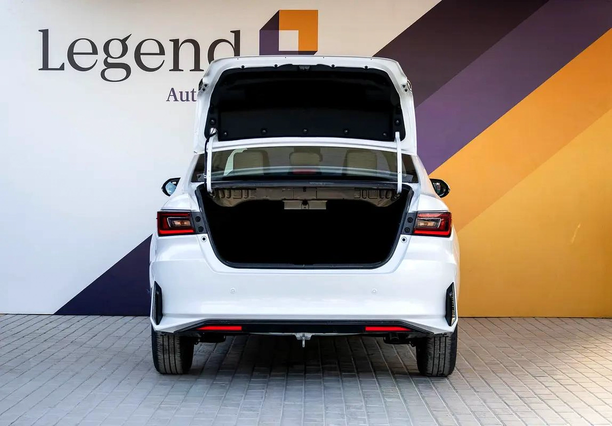 Toyota Yaris G-9-9