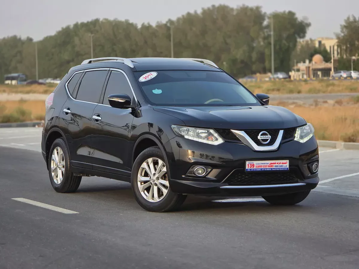 Nissan X-Trail 2017 SV | GCC Specs | Well Maintained-2-2