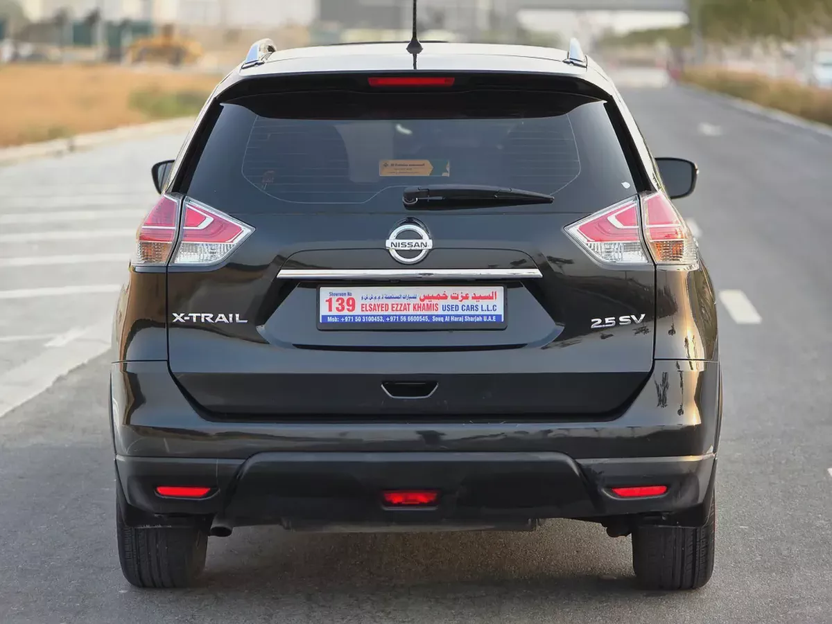 Nissan X-Trail 2017 SV | GCC Specs | Well Maintained-3-3