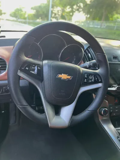 Chevrolet Cruze LTZ 2017, GCC Specs - Excellent Condition!-8
